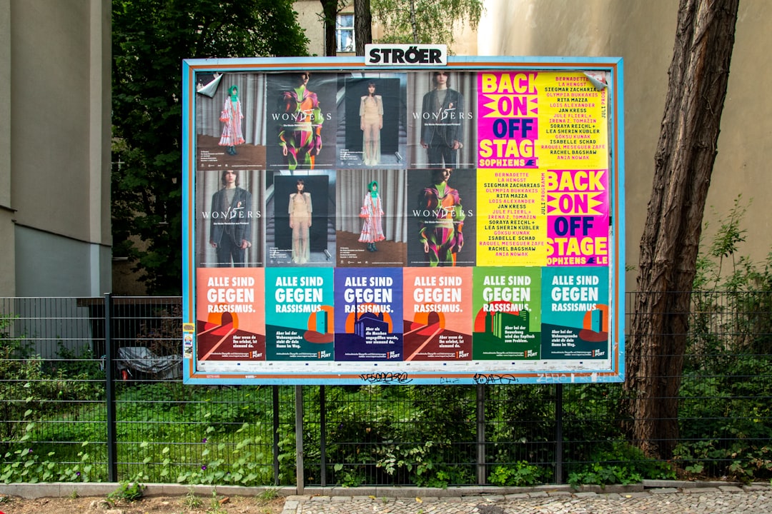 Şirketlerin Reklam ve Tanıtımlarında Yasal Sınırlamalar: Antalya Örneği