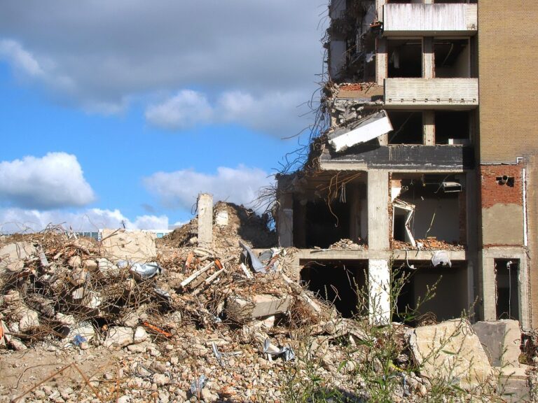 breakdown, demolition, mess, expiration, expired, vacancy, recycling, ruin, demolition building, demolition, demolition, demolition, demolition, demolition, mess, mess
